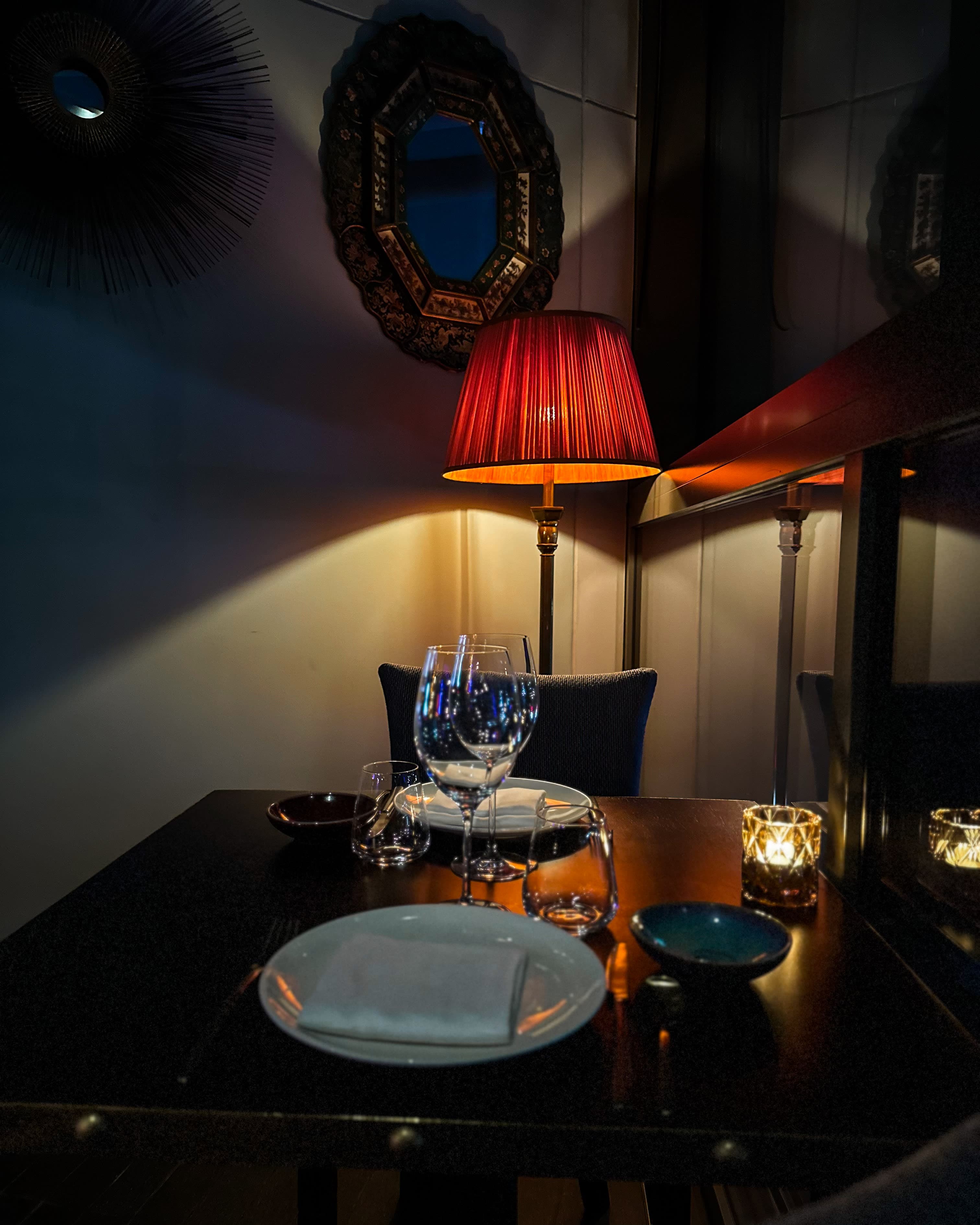 Coya Table